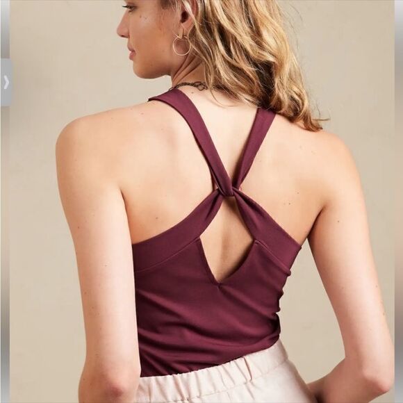 BANANA REPUBLIC PONTE TWIST-BACK TOP - Picture 3 of 7